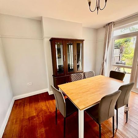 5 Bed Property In Se12 Londen Buitenkant foto