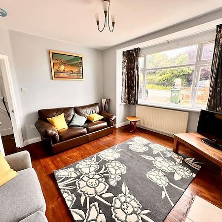 5 Bed Property In Se12 Londen Buitenkant foto