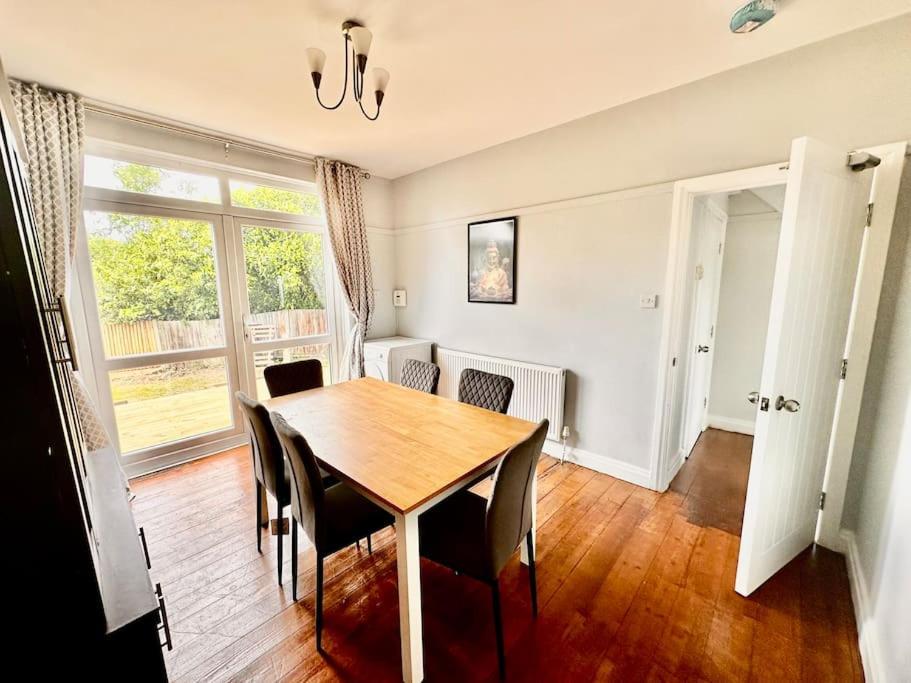 5 Bed Property In Se12 Londen Buitenkant foto