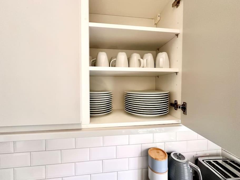 5 Bed Property In Se12 Londen Buitenkant foto